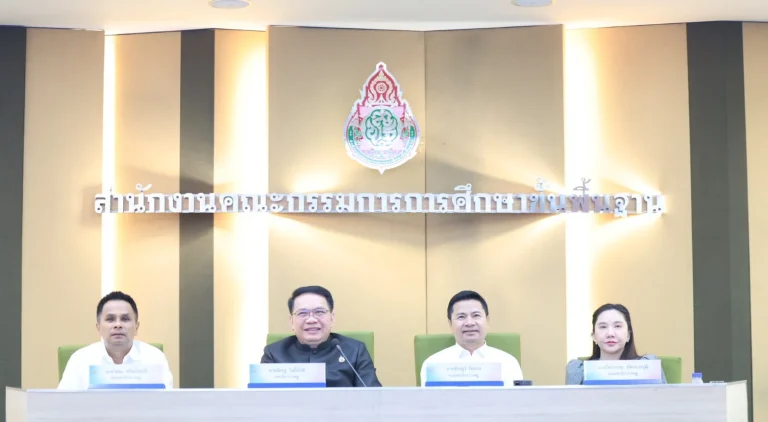 สพฐ. เดินหน้าปฏิรูปการศึกษาไทย ตามนโยบาย รมว.ศธ. ครบ 5 ด้าน พร้อมจัดทำของบฯ ปี 70 ครอบคลุมทุกมิติ ตอบโจทย์คุ้มค่า-เกิดประโยชน์สูงสุดต่อนักเรียนและครู